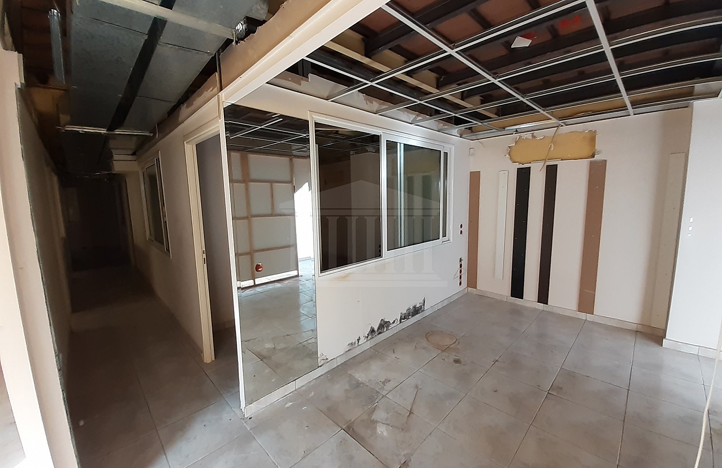 Retail Store, Athens Center