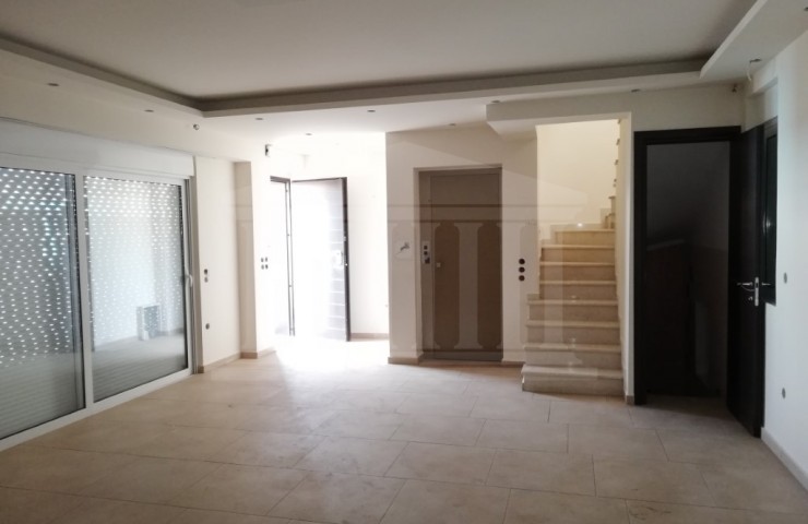 Five Bedroom Maisonette, Gerakas