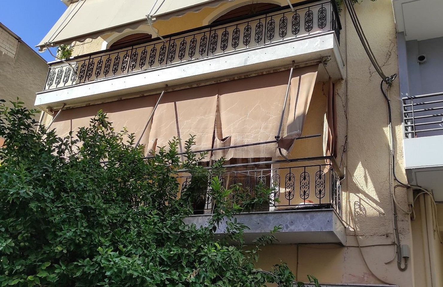 First floor Αpartment in Keratsini